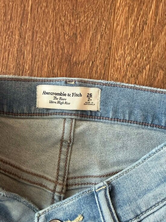 The Flare Ultra High Rise - Picture 2 of 4